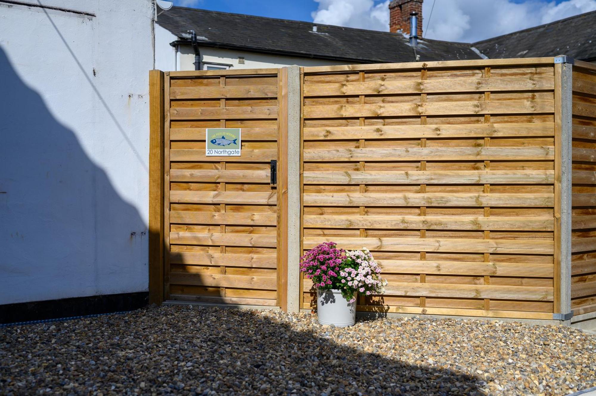 The Pickled Herring Beccles Exterior photo